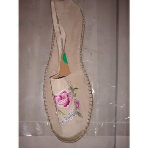 FABIOLAS Suede Flower Embroidery Espadrilles